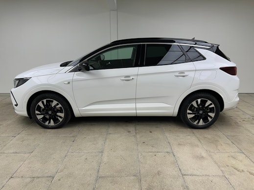 OPEL Grandland 1.6 T PHEV Elegance 3