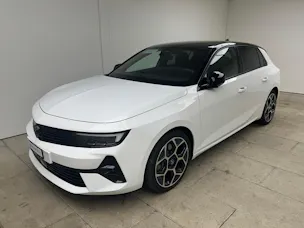 Opel Astra 1.6 T PHEV 180 Swiss Plus / ab 3,99% Leasing bei Abschluss einer Protect Autoversicherung