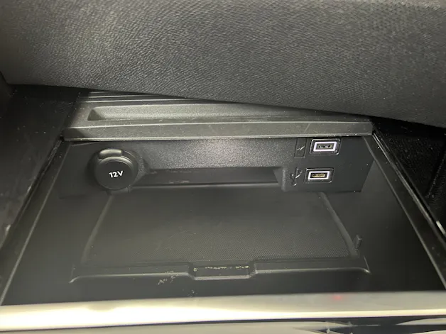 Opel Astra 1.6 T PHEV 180 Swiss Plus / ab 3,99% Leasing bei Abschluss einer Protect Autoversicherung