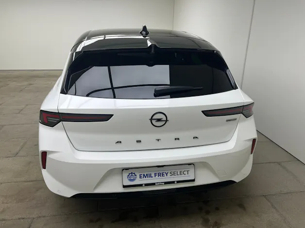 Opel Astra 1.6 T PHEV 180 Swiss Plus / ab 3,99% Leasing bei Abschluss einer Protect Autoversicherung