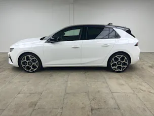 Opel Astra 1.6 T PHEV 180 Swiss Plus / ab 3,99% Leasing bei Abschluss einer Protect Autoversicherung
