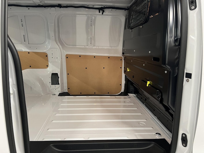 Vehicle image TOYOTA PROACE