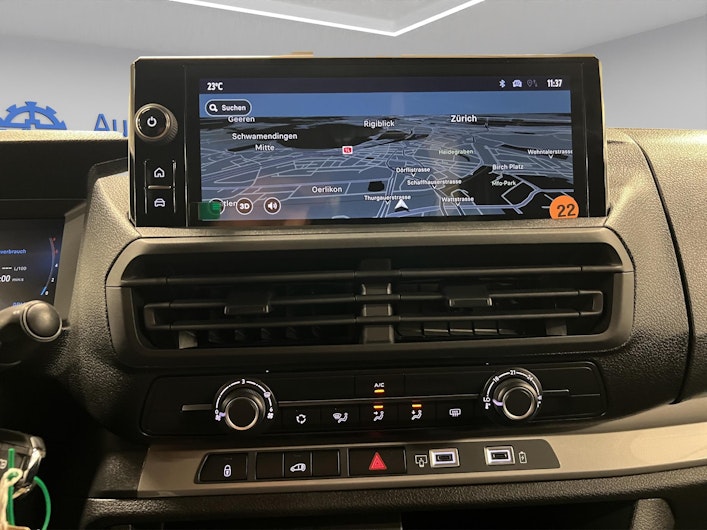 Vehicle image TOYOTA PROACE