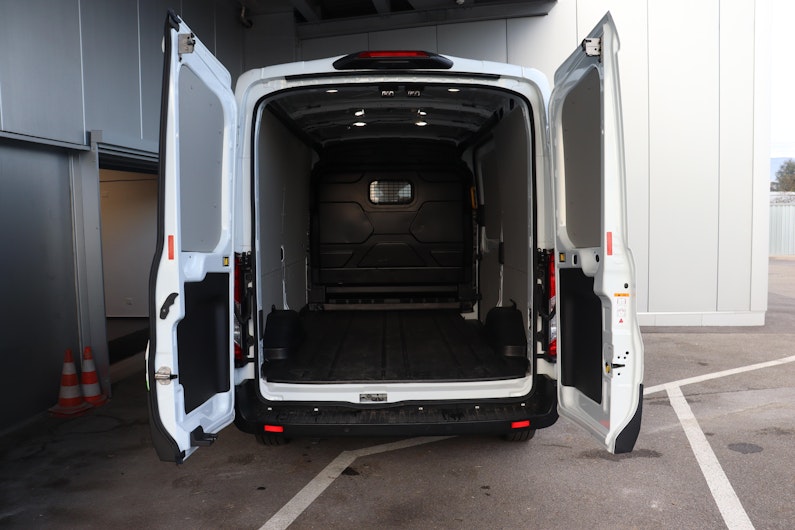 Vehicle image FORD Transit