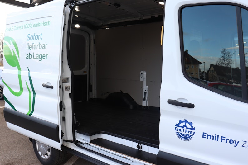 Vehicle image FORD Transit