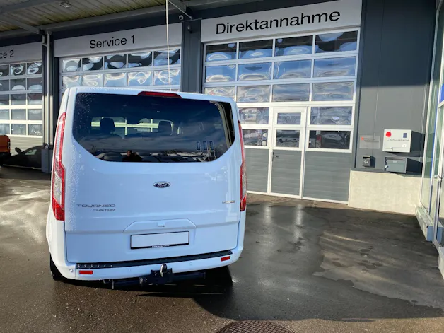 Ford Tourneo C Bus 320 L1 2.0 TDCi 150 Titanium X HEV2
