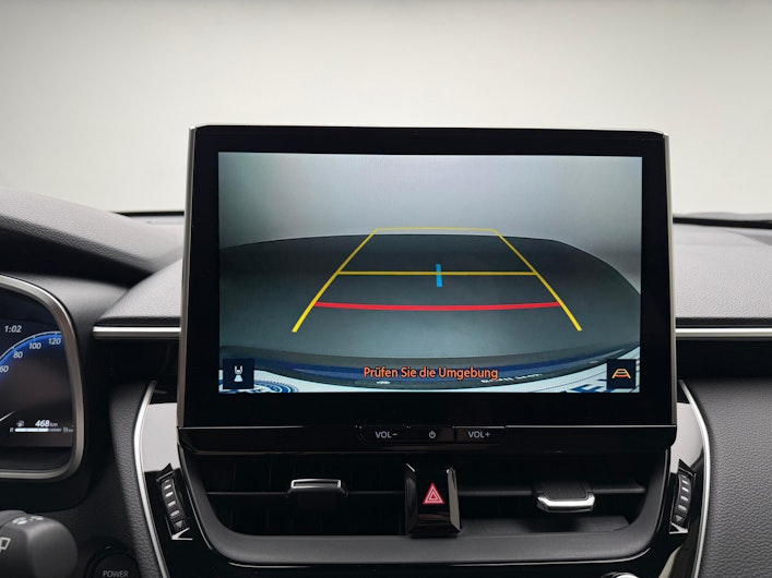 Vehicle image TOYOTA COROLLA CROSS