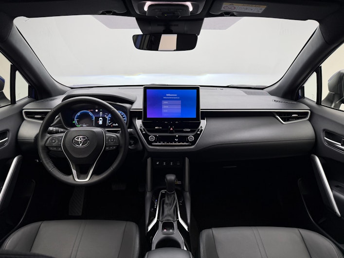 Vehicle image TOYOTA COROLLA CROSS