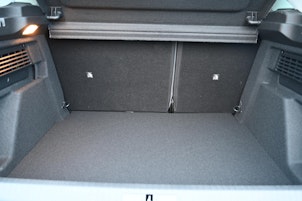 Vehicle image CITROEN C4 1.2 Hybrid You+