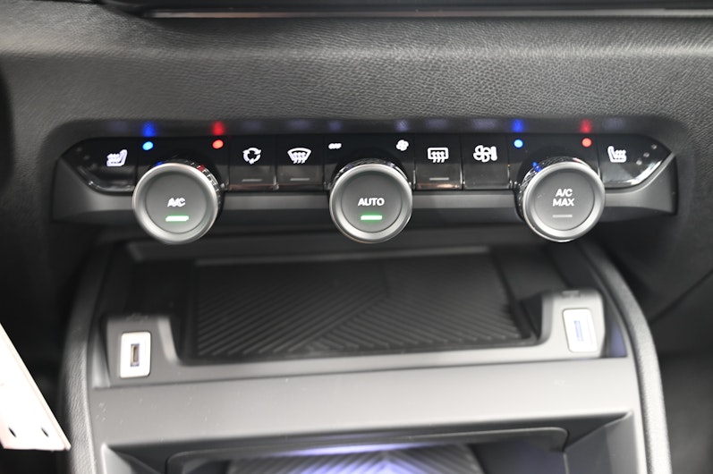 Vehicle image CITROEN C4