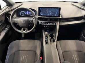Vehicle image TOYOTA C-HR 2.0 HEV Trend 4x4
