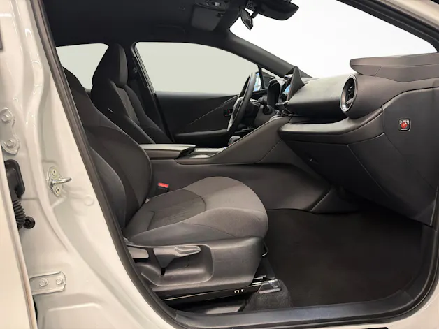 Toyota C-HR 2.0 HEV Trend 4x4