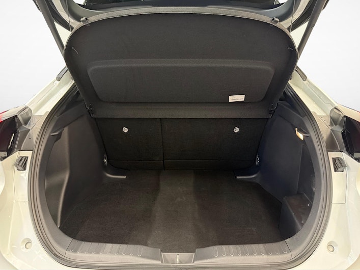 Vehicle image TOYOTA C-HR