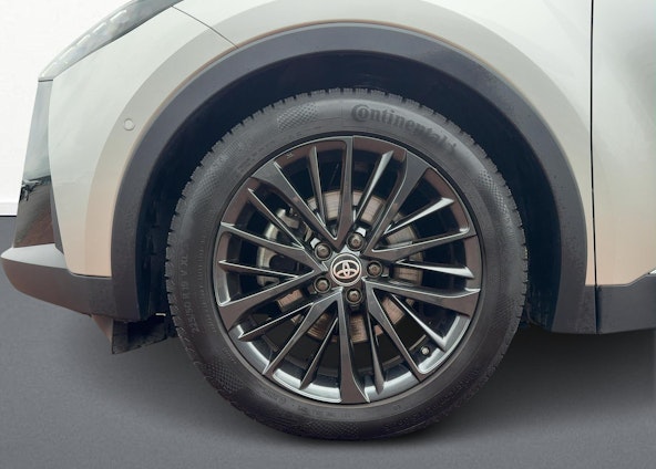 Vehicle image 12 Vehicle image 12