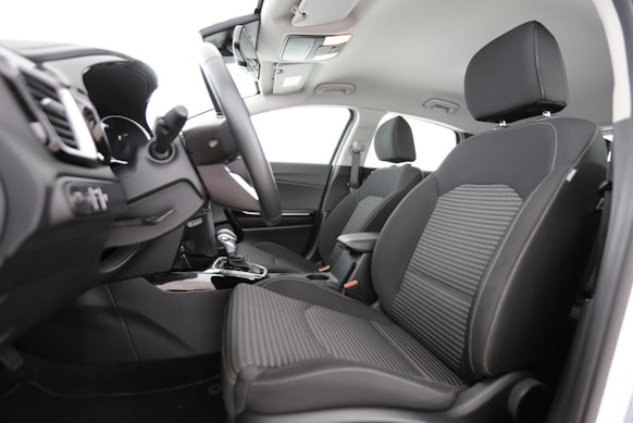 KIA Ceed 1.5 T-GDi MHEV Power 2