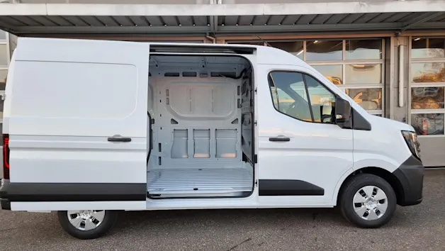 Nissan Interstar 3.5 Kaw. L2H2 2.0 dCi 150 N-Connecta