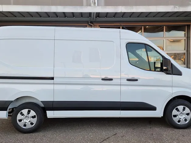 Nissan Interstar 3.5 Kaw. L2H2 2.0 dCi 150 N-Connecta