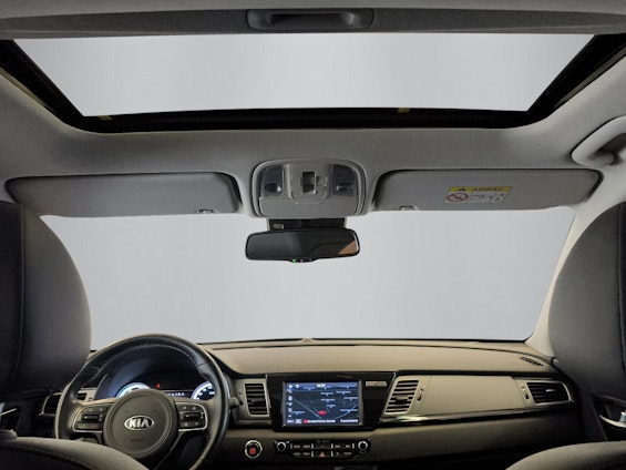 Vehicle image 12 Vehicle image 12