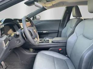 Lexus RZ 450e Comfort