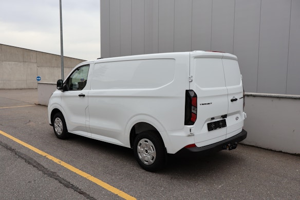 FORD Transit C Van 300 L1 2.0 EcoBlue 136 Trend 2