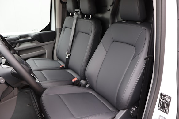FORD Transit C Van 300 L1 2.0 EcoBlue 136 Trend 3