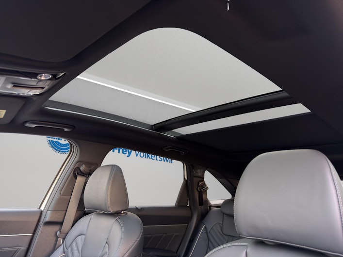 Vehicle image KIA SORENTO