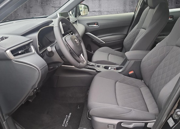 Vehicle image 3 Vehicle image 3