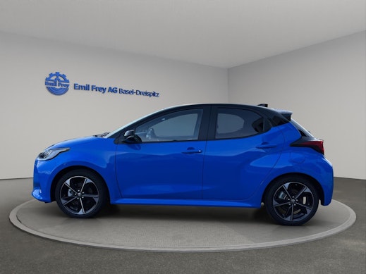 TOYOTA Yaris 1.5 VVT-i HSD Premiere Edition 2