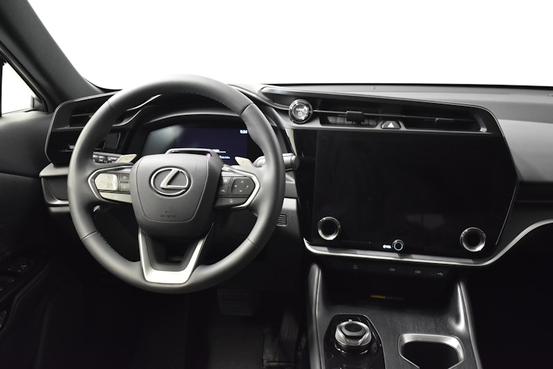Vehicle image LEXUS RZ