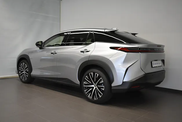 Lexus RZ 450e Comfort - Ruote invernali incluse - Leasing 0.99%