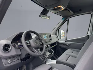 Mercedes-Benz Sprinter 317 DKab.-Ch. 4325 L 2.0 CDI 170