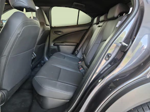 https://vehicle.imgix.net/3786629/a20f4d76-7bc9-4f34-9309-aceaab6ada39.jpg