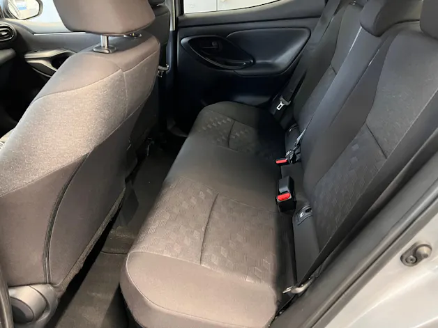 Toyota Yaris 1.5 VVT-i HSD Trend