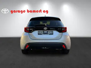 Toyota Yaris 1.5 VVT-i HSD Trend