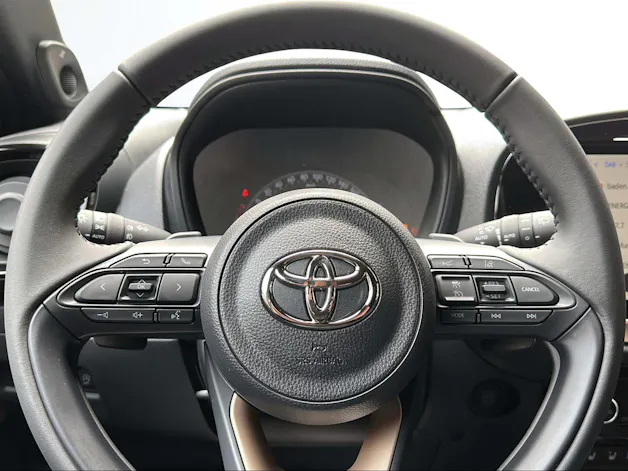 Toyota Aygo X 1.0 VVT-i Style