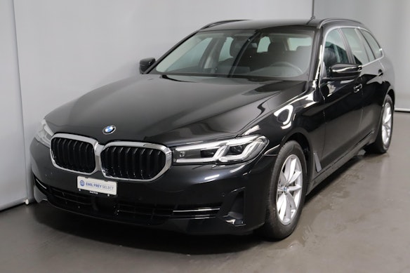 BMW 530d xDrive Touring 0