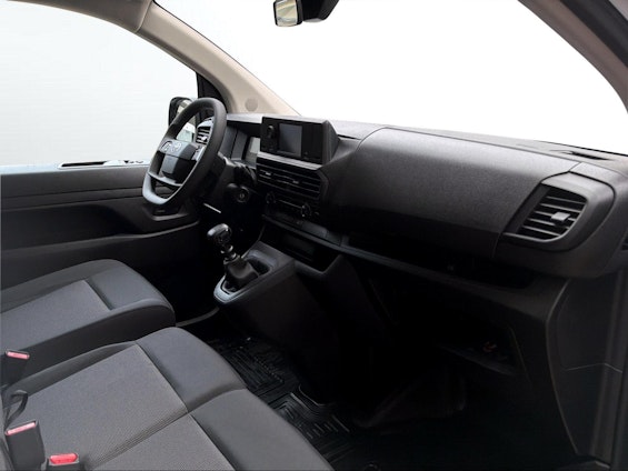 Vehicle image 11 Vehicle image 11