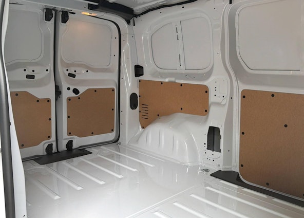 Vehicle image 14 Vehicle image 14