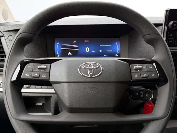 Vehicle image 15 Vehicle image 15