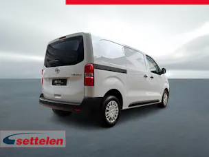 Toyota PROACE Van L1 2.0 D Advanced