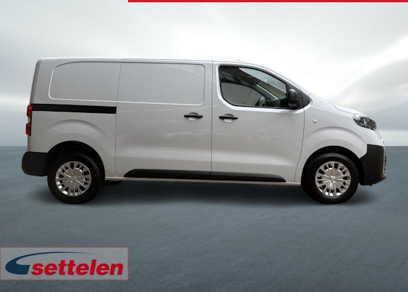 Vehicle image 3 Vehicle image 3