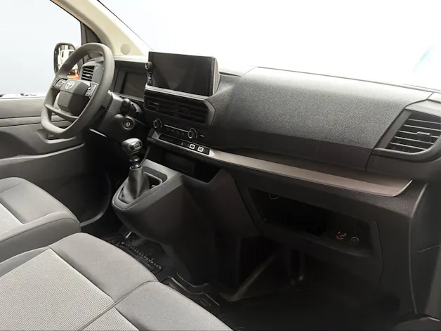 Toyota PROACE Van L1 2.0 D Advanced