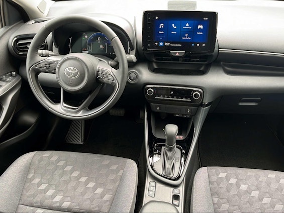 Vehicle image 7