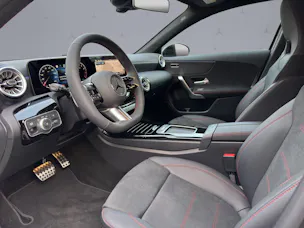 Mercedes-Benz A 180 AMG Line