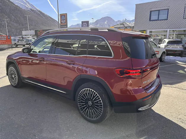 Mercedes-Benz EQB 350 Swiss Star Progressive 4matic