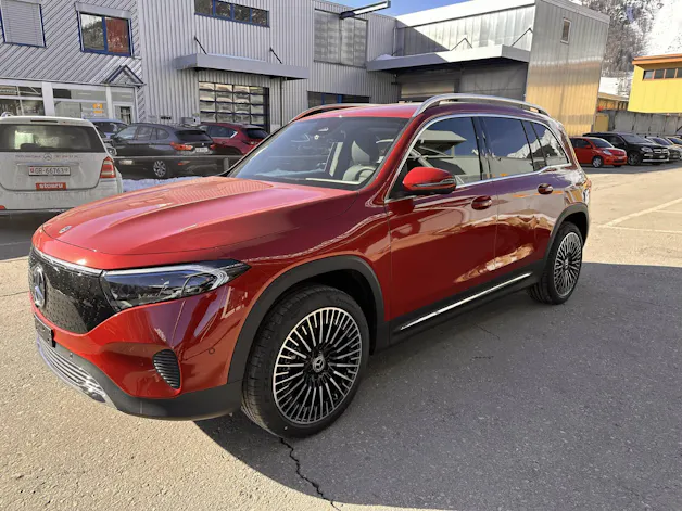 Mercedes-Benz EQB 350 Swiss Star Progressive 4matic