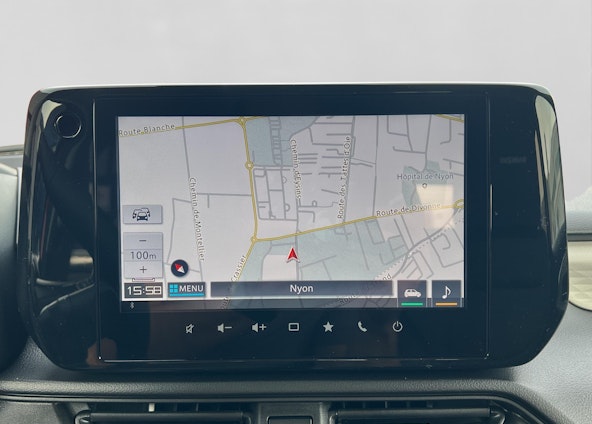 Vehicle image 4 Vehicle image 4