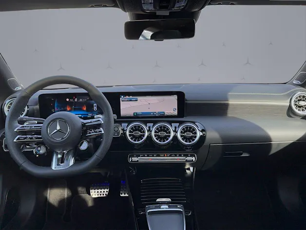 Mercedes-Benz CLA 35 AMG 4matic
