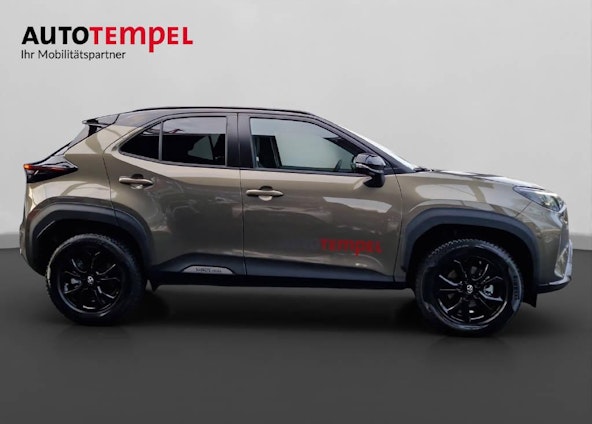 Vehicle image 12 Vehicle image 12