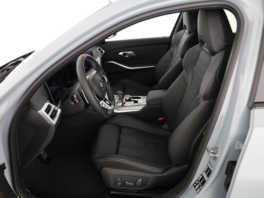 BMW M3 Competition xDrive Touring 1